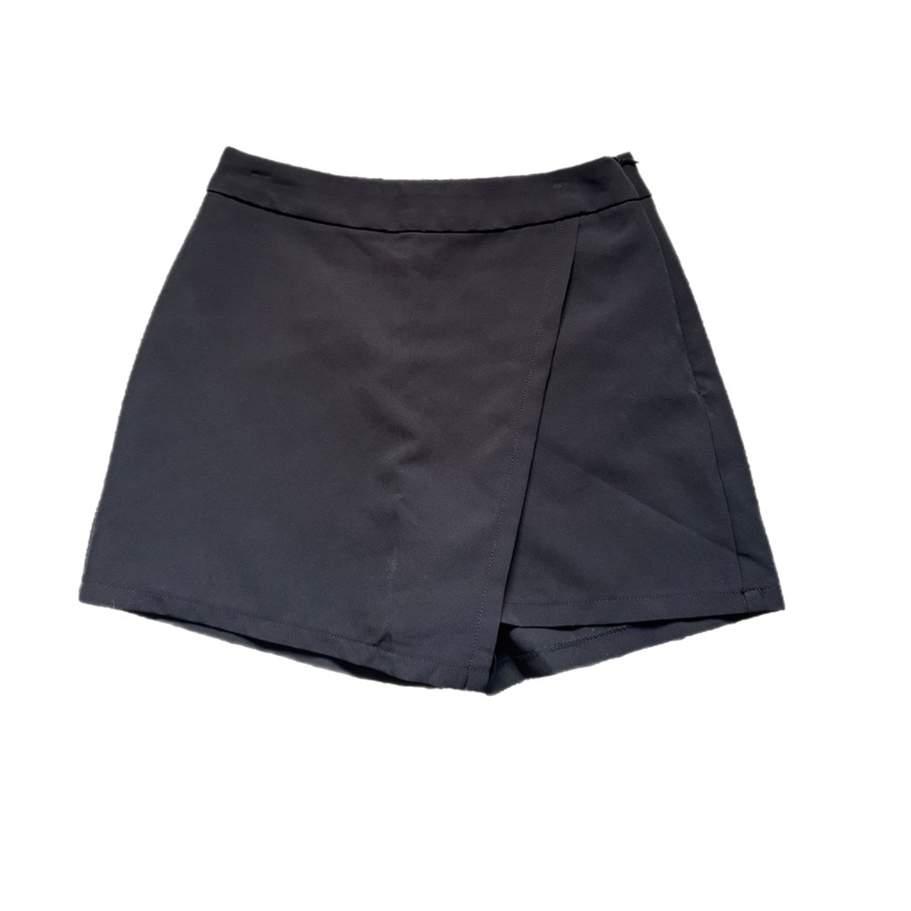 skort